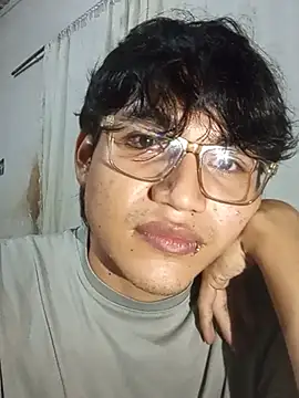 LovePB2 online show from 07/19/26, 06:17