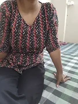 Snapshot of Avni_singh_ chatting on 07/03/26, 10:10 Avni singh online show from 07/03/26, 10:10