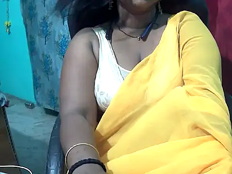 miss doli online show from 07/04/26, 03:07