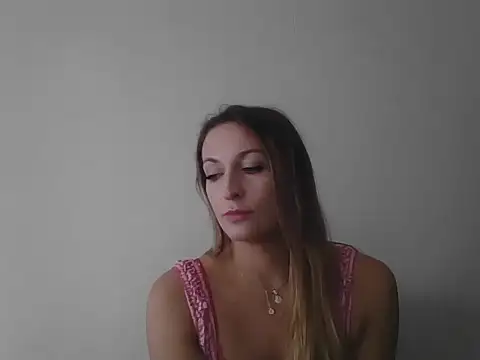 Snapshot of LucyFemme chatting on 07/07/26, 01:15 LucyFemme online show from 07/07/26, 01:15