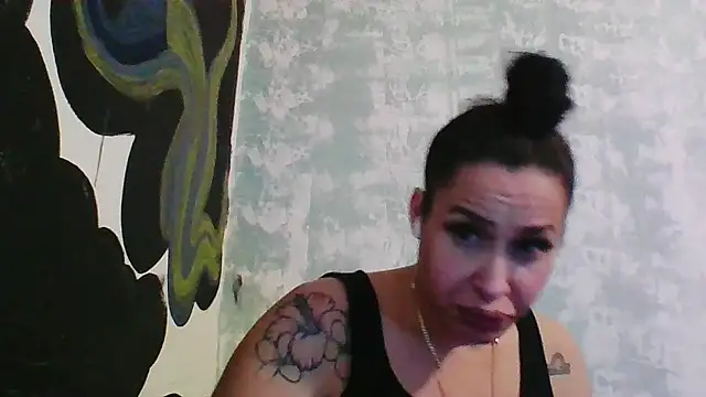 imisamoore69 online show from 10/25/25, 10:59