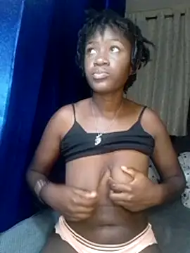 boobqueen15 online show from 07/05/26, 10:39
