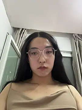 Snapshot of TSxiaoqier chatting on 07/13/26, 12:41 TSxiaoqier online show from 07/13/26, 12:41