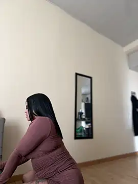 AliceStarshine online show from 10/28/25, 01:58