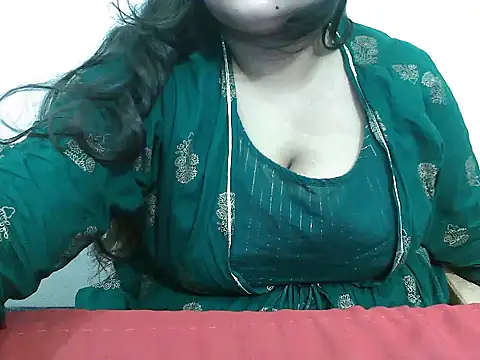 arpitatalda0100 online show from 07/17/26, 06:53
