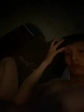 jiangnhe9i online show from 07/04/26, 10:16
