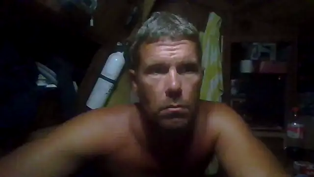 Snapshot of jacks_000 chatting on 08/08/26, 11:56 jacks 000 online show from 08/08/26, 11:56