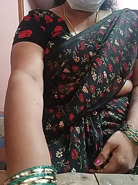 Snapshot of tamil_queen_29 chatting on 07/15/26, 05:29 tamil queen 29 online show from 07/15/26, 05:29