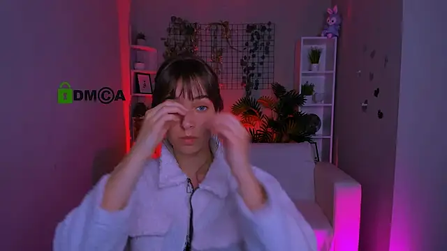 elodie crystal online show from 07/23/26, 09:18