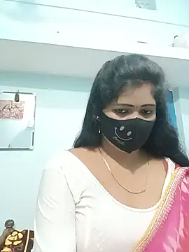Snapshot of beautiful-Nisha chatting on 07/28/26, 02:24 beautiful-Nisha online show from 07/28/26, 02:24