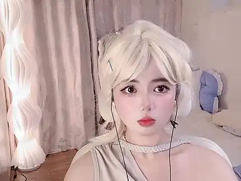 Snapshot of shasha-999 chatting on 07/12/26, 02:41 shasha-999 online show from 07/12/26, 02:41