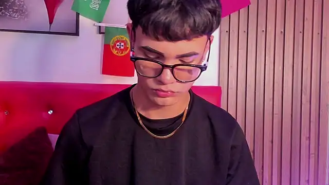 Snapshot of Danny_prince chatting on 07/16/26, 12:11 Danny prince online show from 07/16/26, 12:11