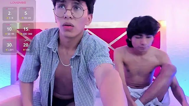 Snapshot of Good_boyss_ chatting on 07/29/26, 12:09 Good boyss online show from 07/29/26, 12:09