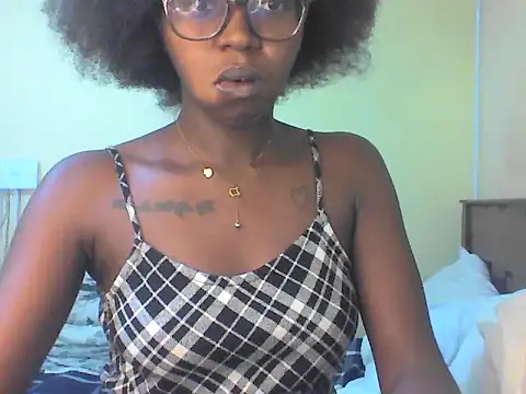 Ebonymuse online show from 07/28/26, 01:12