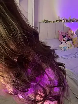 tiffannyland online show from 07/17/26, 11:42