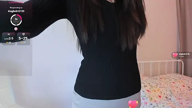 Snapshot of AmiliYan chatting on 05/16/26, 10:36 AmiliYan online show from 05/16/26, 10:36