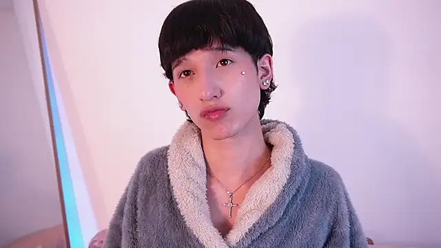 Snapshot of suki_dolll chatting on 07/14/26, 02:05 suki dolll online show from 07/14/26, 02:05