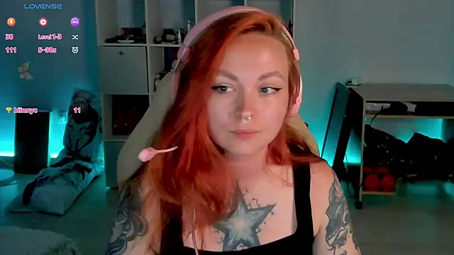 Annie  Bloom online show from 07/29/26, 03:54