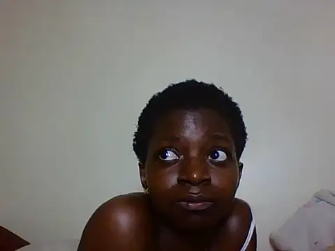 Snapshot of Miss_Velvet- chatting on 07/13/26, 06:00 Miss Velvet- online show from 07/13/26, 06:00