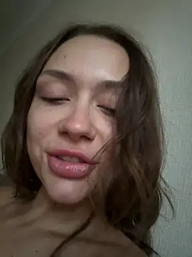 Kitysfeet online show from 07/18/26, 02:49