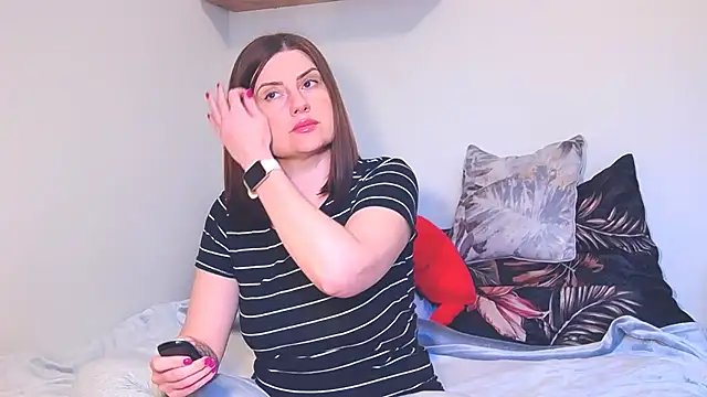 Snapshot of alisenties chatting on 03/21/25, 03:46 alisenties online show from 03/21/25, 03:46