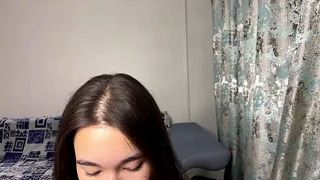 NichollePoque online show from 07/16/26, 05:13
