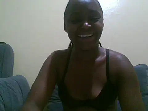 Snapshot of Fine-Girl chatting on 07/14/26, 05:01 Fine-Girl online show from 07/14/26, 05:01