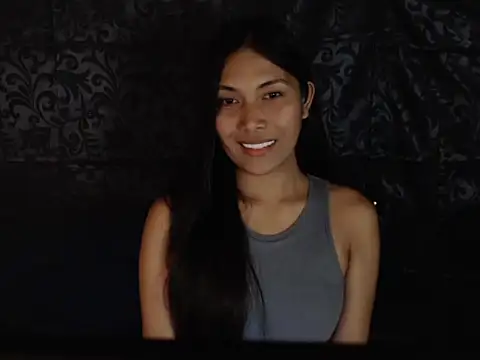 Snapshot of abreilxxlovesyou chatting on 07/17/26, 02:45 abreilxxlovesyou online show from 07/17/26, 02:45