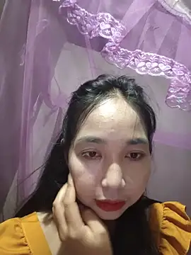 Snapshot of Elooise chatting on 07/15/26, 02:00 Elooise online show from 07/15/26, 02:00