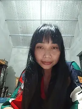 Snapshot of Elooise chatting on 07/19/26, 01:59 Elooise online show from 07/19/26, 01:59