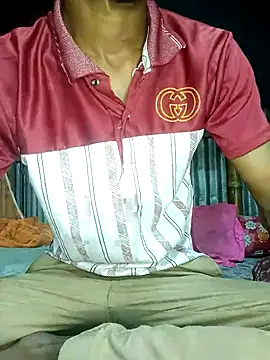 Snapshot of Boy_live8 chatting on 07/17/26, 06:31 Boy live8 online show from 07/17/26, 06:31