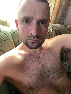 Snapshot of Eskkimo chatting on 07/15/26, 01:27 Eskkimo online show from 07/15/26, 01:27