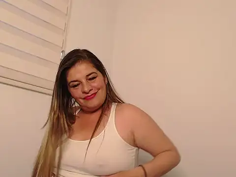 Snapshot of isabelmush chatting on 07/20/26, 10:39 isabelmush online show from 07/20/26, 10:39