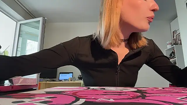 Snapshot of AnastaciaUltsch chatting on 07/20/26, 10:39 AnastaciaUltsch online show from 07/20/26, 10:39