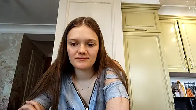 Snapshot of MarloOsburn chatting on 07/20/26, 10:39 MarloOsburn online show from 07/20/26, 10:39