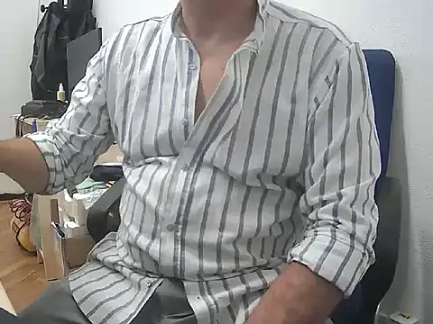 gabriel9  online show from 06/04/26, 06:41
