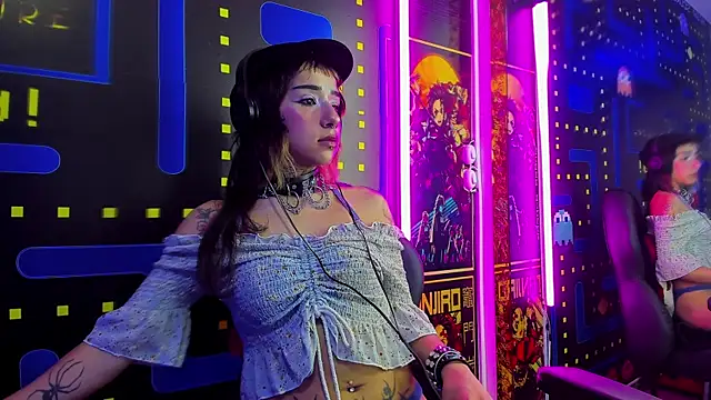 NixzDolls online show from 07/18/26, 12:26