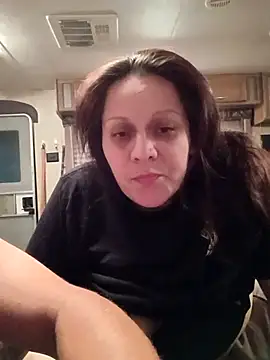 Snapshot of gagginglady chatting on 07/19/26, 05:22 gagginglady online show from 07/19/26, 05:22