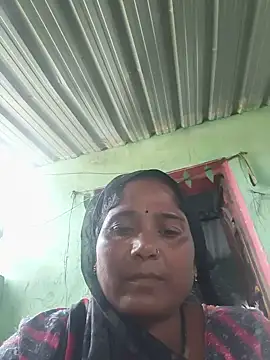 Hott arushi online show from 07/23/26, 10:46