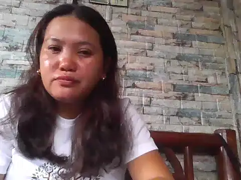 Snapshot of Lunasky05 chatting on 07/20/26, 04:49 Lunasky05 online show from 07/20/26, 04:49