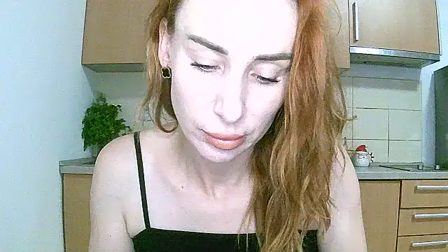 Snapshot of AimeeAlanx chatting on 07/20/26, 11:45 AimeeAlanx online show from 07/20/26, 11:45