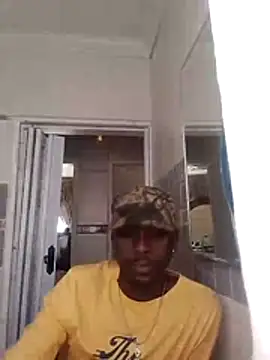 Snapshot of Skubadiber chatting on 07/21/26, 10:39 Skubadiber online show from 07/21/26, 10:39