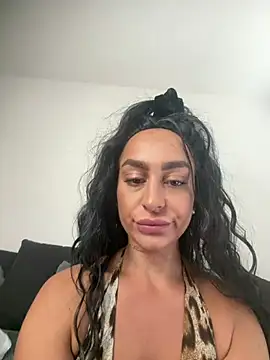 Snapshot of AyshaShirin chatting on 07/22/26, 12:08 AyshaShirin online show from 07/22/26, 12:08