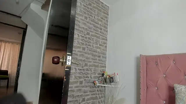 Snapshot of Neu_juuken chatting on 07/21/26, 05:37 Neu juuken online show from 07/21/26, 05:37