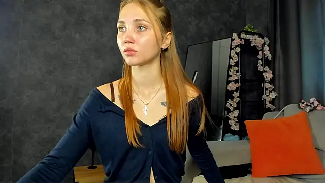 Princess  Lily online show from 08/03/26, 02:43
