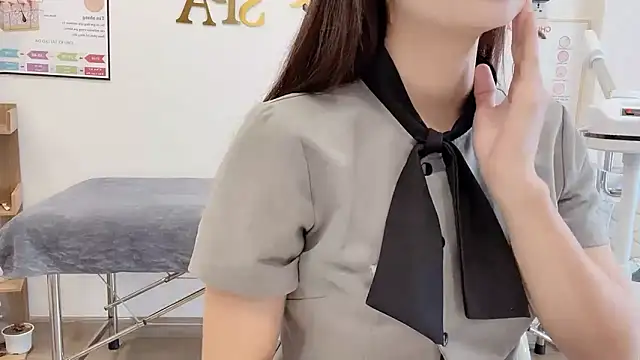 Katy Bae online show from 11/11/25, 05:07