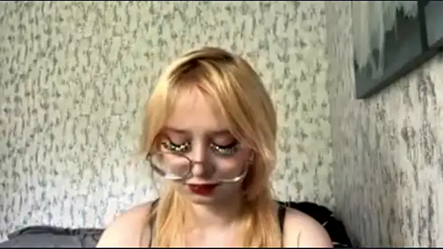 Snapshot of EvelinBossi chatting on 07/23/26, 11:41 EvelinBossi online show from 07/23/26, 11:41