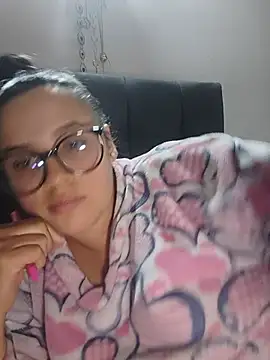 Snapshot of Mia_Rouse6 chatting on 07/29/26, 12:42 Mia Rouse6 online show from 07/29/26, 12:42