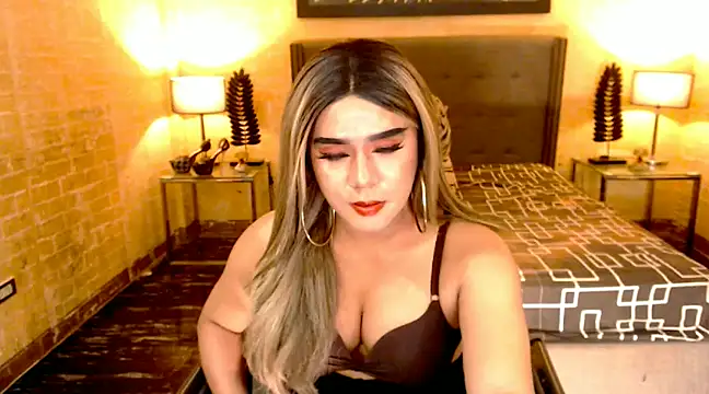 Snapshot of BigCumHuntersxx chatting on 01/16/25, 01:37 BigCumHuntersxx online show from 01/16/25, 01:37