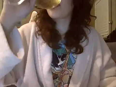 Snapshot of lauranja chatting on 07/24/26, 01:25 lauranja online show from 07/24/26, 01:25